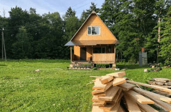 Log Home Maintenance Isn’t as Scary as It Sounds